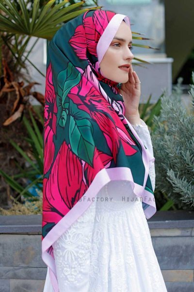 Rubin Gemusterter Twill Hijab - Sal Evi