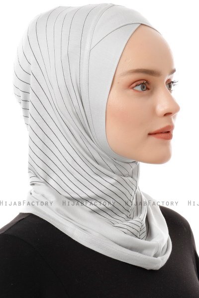 Babe Cross - Hellgrau One-Piece Al Amira Hijab