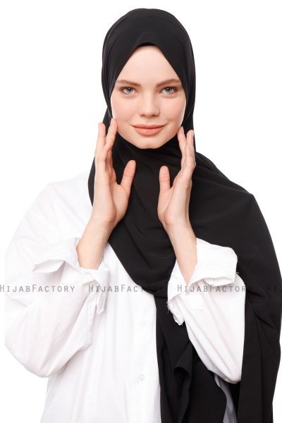 Aylin - Schwarz Medine Silk Hijab - Gülsoy