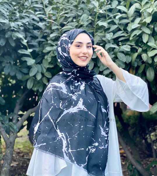 Benazir - Schwarz Gemustert Baumwolle Hijab