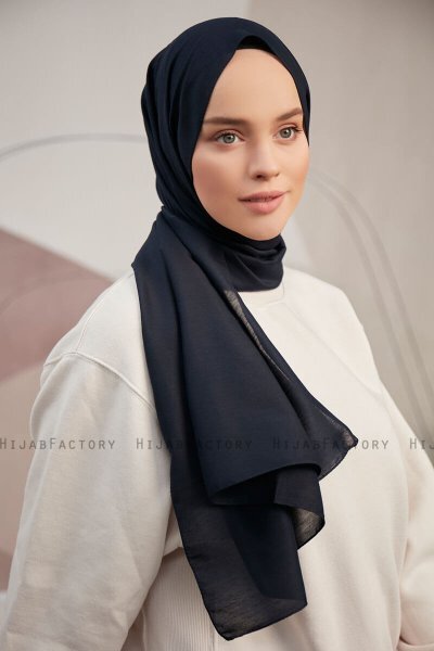 Silky Plain - Navy Blau Hijab