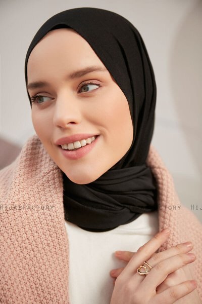 Silky Plain - Schwarz Hijab