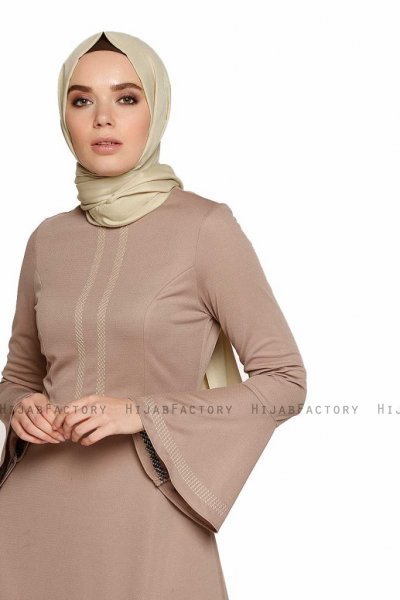 Deste - Taupe Kleid - Miss Halima