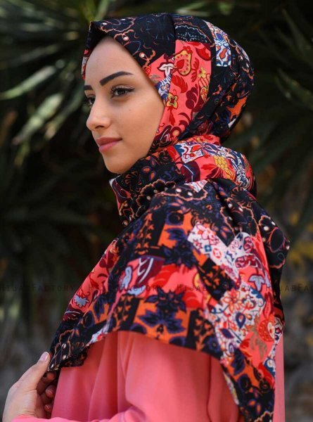 Marwa - Rosa Gemustert Crepe Hijab