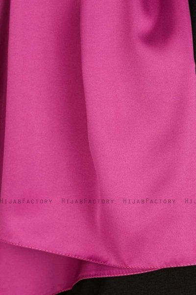 Nuray Glansig Lila Hijab 8A13e