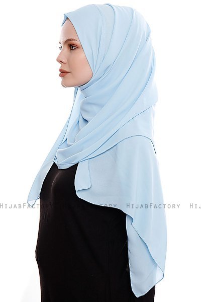 Yara - Hellblau Praktisch Fertig Crepe Hijab
